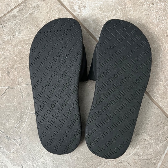 Lululemon Restfeel Womens Slide - Picture 8 of 9